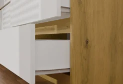 Cassettiera moderna con 6 cassetti 138x40x75 cm rovere e bianco CMMT11