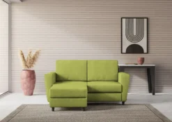 Divano 172x85cm design a due posti con piedini in legno e pouf idrorepellente verde DI38