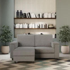 Divano 148x85cm design a due posti con bracciolo squadrato e con pouf grigio DI4