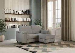 Divano 168x85cm design a due posti con bracciolo squadrato e pouf stoffa idrorepellente grigio DI5