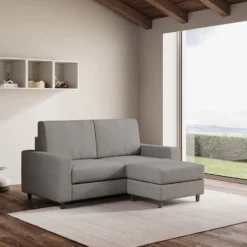 Divano 148x85cm design a due posti con bracciolo squadrato idrorepellente e pouf grigio DI15