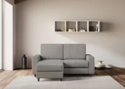 Divano 148x85cm design a due posti con bracciolo squadrato idrorepellente e pouf grigio DI15
