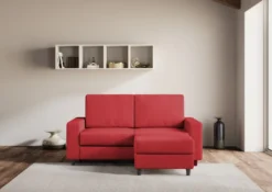Divano 148x85cm design a due posti con bracciolo squadrato idrorepellente e pouf rosso DI15