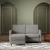Divano 138x85cm design a due posti con pouf stoffa idrorepellente grigio DI26