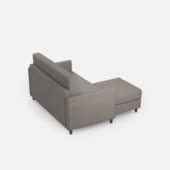 Divano 138x85cm design a due posti con pouf stoffa idrorepellente grigio DI26
