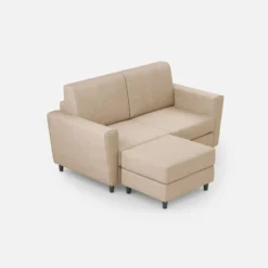 Divano 152x85cm design a due posti piccolo con pouf e stoffa idrorepellente beige DI37