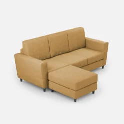 Divano 212x85cm design a tre posti con piedini in legno e pouf idrorepellente ocra DI39