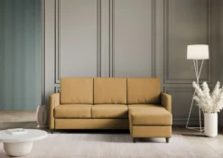 Divano 198x85cm design a tre posti comodo con pouf tessuto idrorepellente ocra DI28