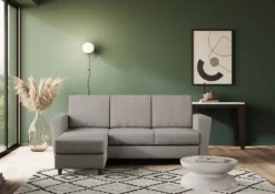 Divano 212x85cm design a tre posti con piedini in legno e pouf idrorepellente grigio DI39
