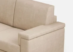 Divano 208x85cm design a tre posti con bracciolo squadrato tessuto idrorepellente beige DI3