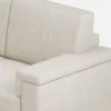 Divano 208x85cm design a tre posti con bracciolo squadrato tessuto idrorepellente bianco latte DI3