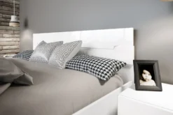 Letto matrimoniale bianco con comodini LI7