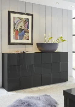 Madia 181x84 da soggiorno con frontale geometrico a tre ante battenti grigio lucido ML10